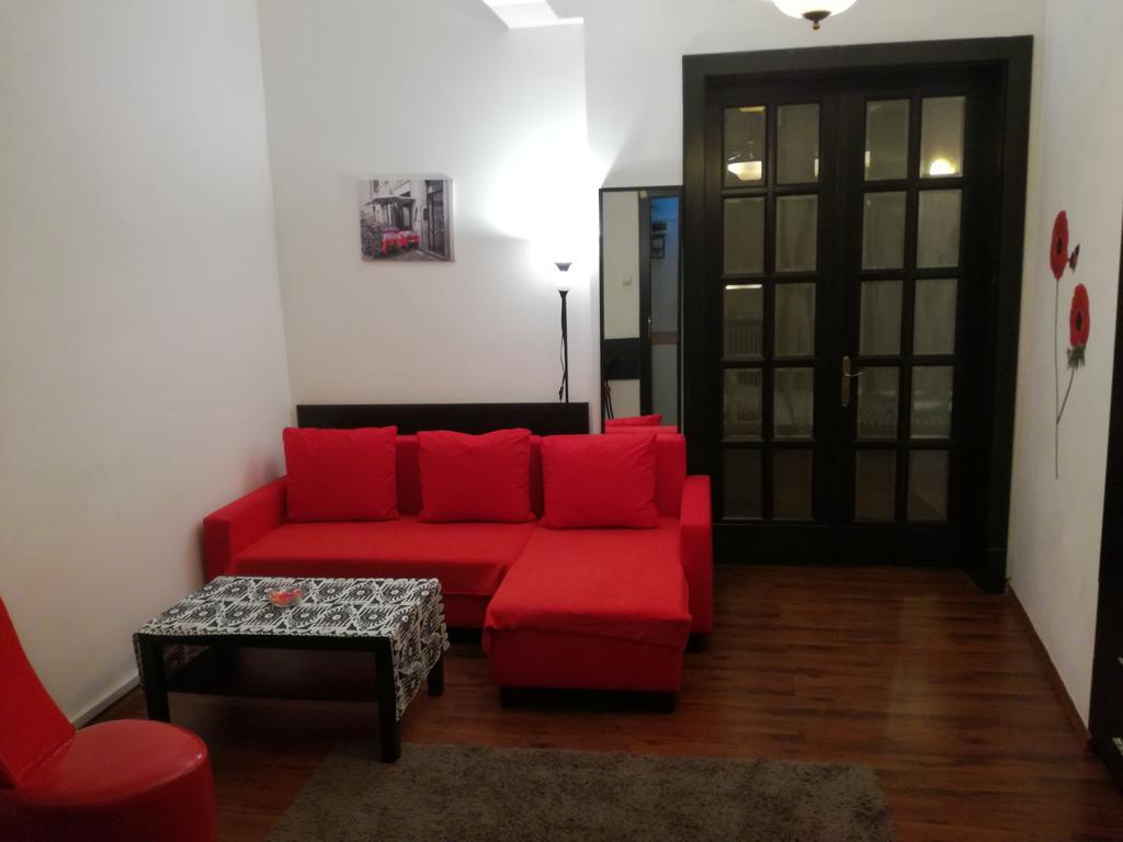 Black & White Apartament